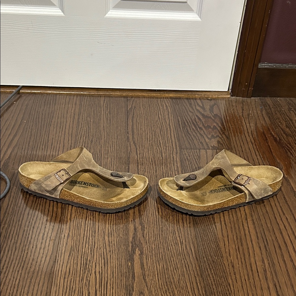 Birkenstock Taupe Suede Thong Sandals gizeh flip flop sz 8 - Picture 3 of 7